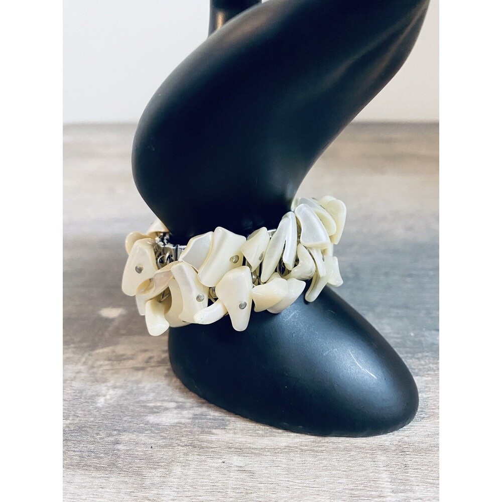 Raw Mother of Pearl Shells Beaded Expansion Bracelet Made In Japan
